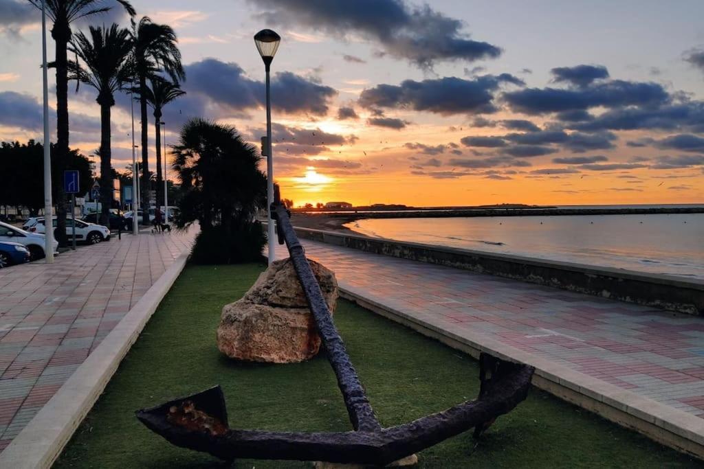 Santa Pola Con Tres Dormitorios Playa Levante Eksteriør bilde
